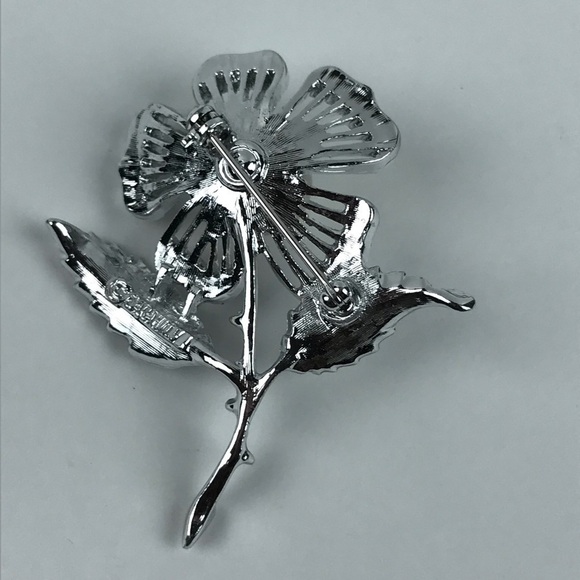 Vtg Sarah Coventry Silver Tone Faux Pearl Brooch - Picture 4 of 8